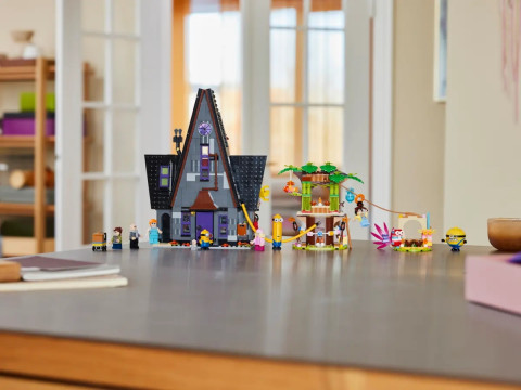LEGO Minions 75583 Rodzinna rezydencja Gru i minionków - Galeria zdjęcie 10