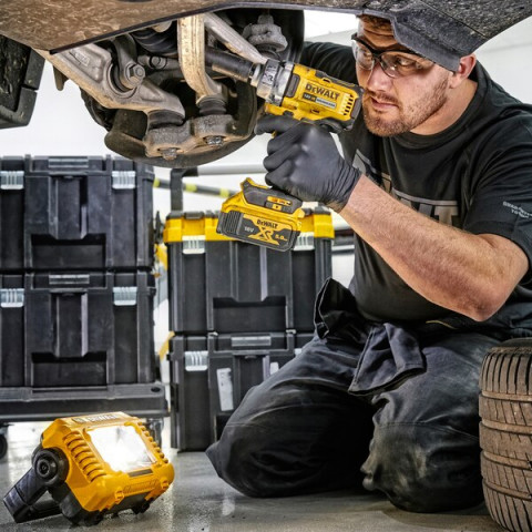 Lampa Led Aku 18V DCL077-XJ DEWALT - Galeria zdjęcie 4