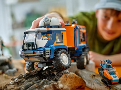 LEGO CITY 60471 EXPLORATION ARCTIC EXPLORER SCIENCE LAB TRUCK - Galeria zdjęcie 9
