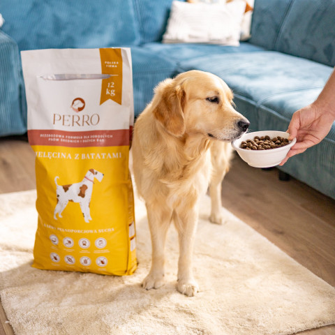 PERRO Cielęcina z batatami Średnie i duże rasy - sucha karma dla psa - 12kg - Galeria zdjęcie 3
