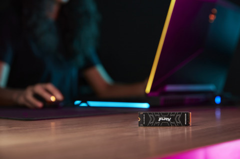 KINGSTON DYSK SSD SFYRD/1000G 1000G FURY ren. NVMe - Galeria zdjęcie 13