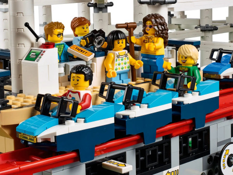 LEGO Creator Expert 10261 - Kolejka górska - Galeria zdjęcie 8