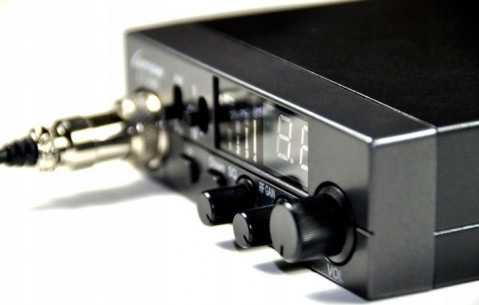 CB Radio LUITON LT-298 ASQ 12V/24V z wtykiem do zapalniczki - Galeria zdjęcie 4