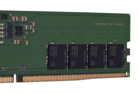 Samsung UDIMM non-ECC 16GB DDR5 1Rx8 5600MHz PC5-44800 M323R2GA3PB0-CWM - Galeria zdjęcie 5