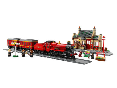 LEGO Harry Potter 76423 Ekspres do Hogwartu i stacja w Hogsmeade - Galeria zdjęcie 4