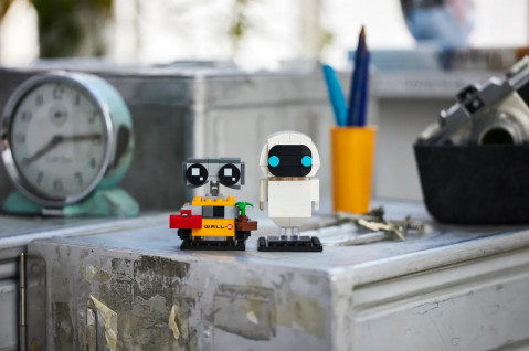 LEGO 40619 BrickHeadz EWA i WALL-E - Galeria zdjęcie 7
