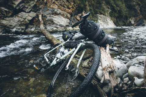 Torba rowerowa podsiodłowa TOPEAK BACKLOADER black (15 litrów) - Galeria zdjęcie 8