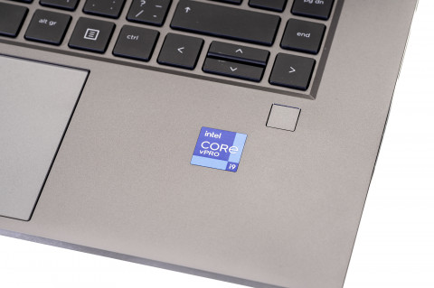 HP ZBOOK G8 i9-11950H 32GB 512GB SSD 15,6" FHD RTX A2000 Win11pro + zasilacz UŻYWANY (klawiatura multijęzyczna) - Galeria zdjęcie 10