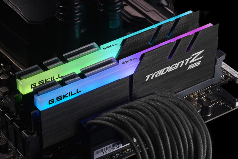 G.Skill Trident Z RGB Pamięć DDR4 16GB (2x8GB) 3200MHz CL16 1.35V XMP 2.0 - Galeria zdjęcie 3