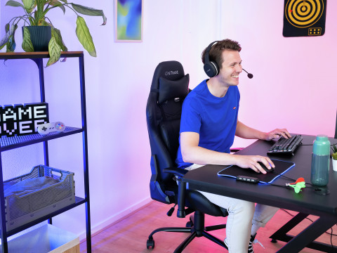 Fotel gamingowy TRUST GXT708 RESTO CHAIR BLACK (24436) - Galeria zdjęcie 7