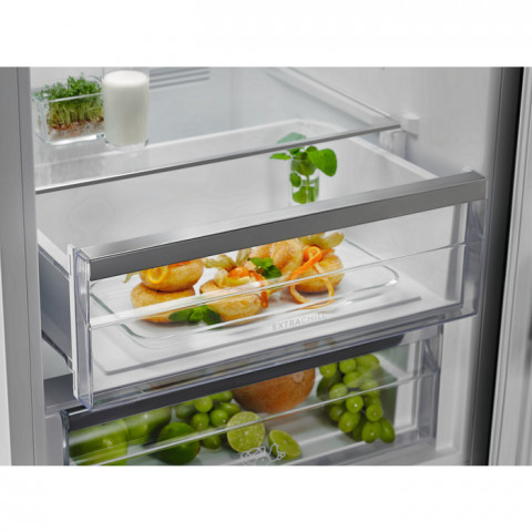 Lodówka ELECTROLUX LNC7ME32X3 - Galeria zdjęcie 3