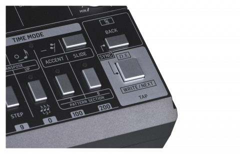 Behringer TD-3-BK - Syntezator linii basowej - Galeria zdjęcie 9