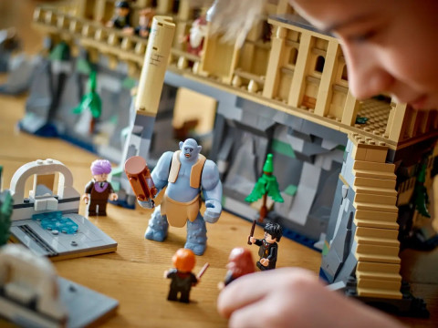 LEGO Harry Potter 76435 Zamek Hogwart™: Wielka Sala - Galeria zdjęcie 9