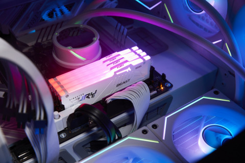 KINGSTON DDR5 32GB 6000MT/s CL36 DIMM (Kit of 2) FURY Beast White RGB EXPO - Galeria zdjęcie 8