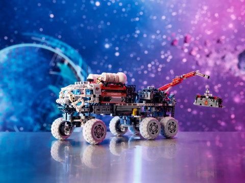 LEGO Technic 42180 Marsjański łazik eksploracyjny - Galeria zdjęcie 11