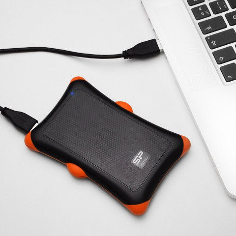 Dysk zewnętrzny HDD Silicon Power Armor A30 (1TB; 2.5"; USB 3.2; 5400 obr/min; Orange-Black; SP010TBPHDA30S3K) - Galeria zdjęcie 4