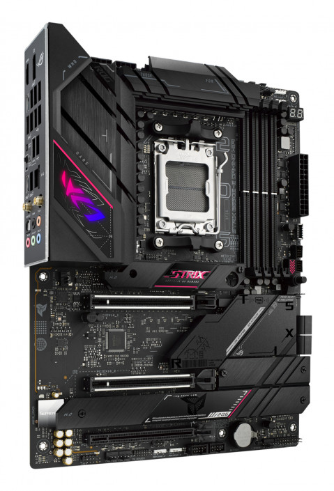 Płyta główna ASUS ROG STRIX B650E-E GAMING WIFI - Galeria zdjęcie 2