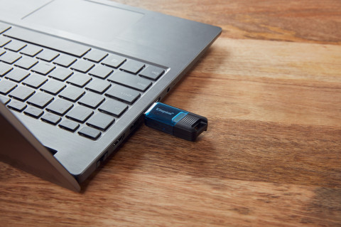 KINGSTON FLASH 64GB DataTraveler 80 M 200MB/s USB-C 3.2 Gen 1 - Galeria zdjęcie 8