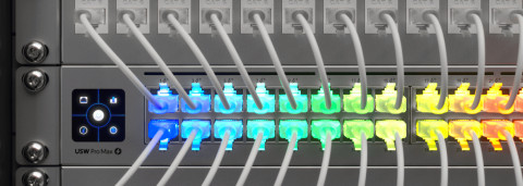 Patchcord UTP Ubiquiti UniFi Etherlighting Patch Cable (UACC-Cable-Patch-EL-3M-W) Cat. 6 3m white - Galeria zdjęcie 7