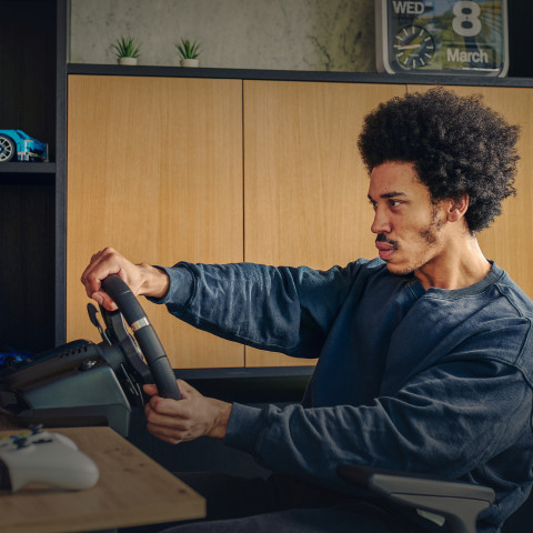 Kierownica Logitech G920 Driving Force PC/Xbox One - Galeria zdjęcie 3