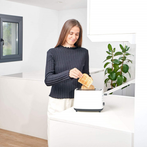 Toster Black+Decker BXTOA820E (820W) - Galeria zdjęcie 8