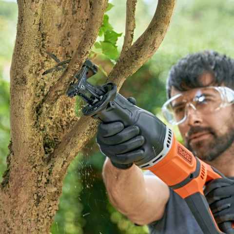 Piła szablasta BES301K-QS BLACK+DECKER - Galeria zdjęcie 8