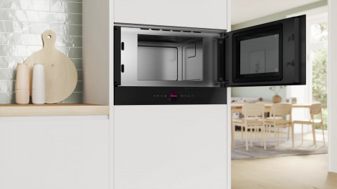 Kuchenka mikrofalowa BOSCH BFR7221B1 - Galeria zdjęcie 4
