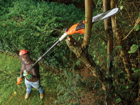 Pilarka łańcuchowa do cięcia gałęzi Black&Decker PS7525-QS - Galeria zdjęcie 3