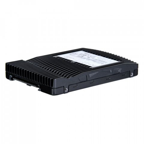 Micron 7450 MAX 6.4TB NVMe MTFDKCC6T4TFS - Galeria zdjęcie 2