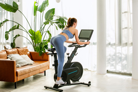 Rower stacjonarny, magnetyczny OVICX Q200X z ekranem dotykowym 15,6" TFT, WIFI bluetooth&app - Galeria zdjęcie 31
