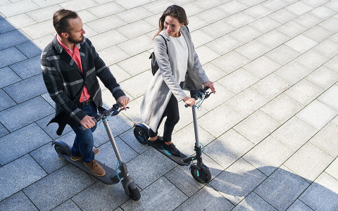 Hulajnoga elektryczna Motus Scooty 10" 2023 - Galeria zdjęcie 14