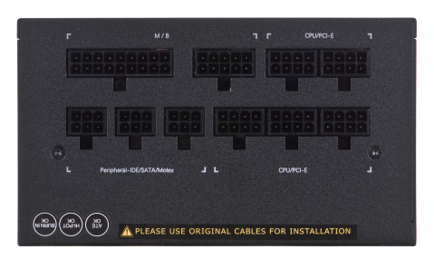 Zasilacz Gigabyte UD750GM 750W 80+ Gold - Galeria zdjęcie 2