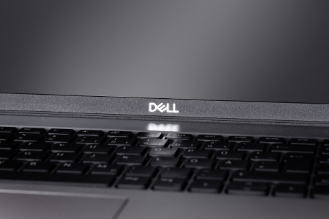 DELL LATITUDE 5521 i5-11400H 16GB 256GB SSD 15,6" FHD Win11pro + zasilacz UŻYWANY - Galeria zdjęcie 8