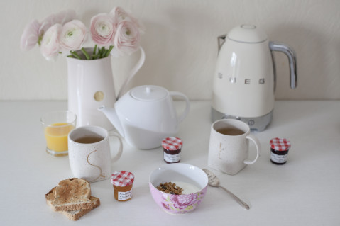 Czajnik elektryczny SMEG KLF04CREU kremowy - Galeria zdjęcie 18