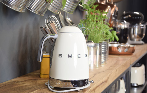 Czajnik elektryczny SMEG KLF04CREU kremowy - Galeria zdjęcie 24