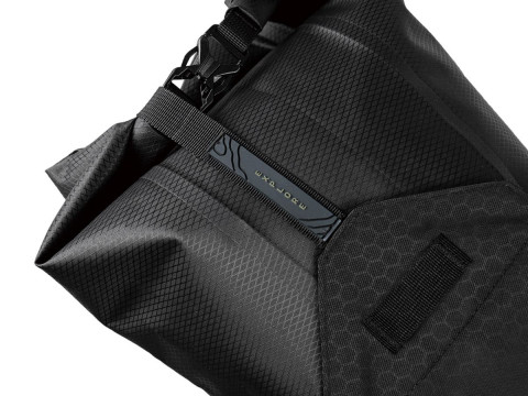 Torba rowerowa podsiodłowa TOPEAK BackLoader X black (15 litrów) - Galeria zdjęcie 3