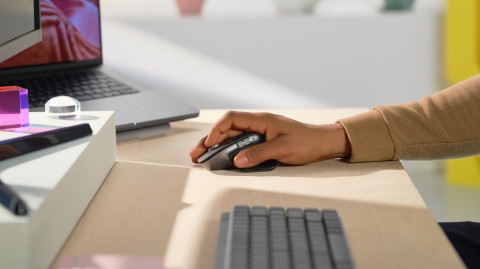 Mysz Logitech MX Master 3S Performance Graphite - Galeria zdjęcie 2