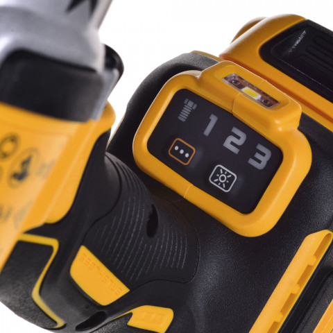 Klucz udarowy 1/2" 18V 2x5,0Ah DCF900P2T-QW DEWALT - Galeria zdjęcie 14