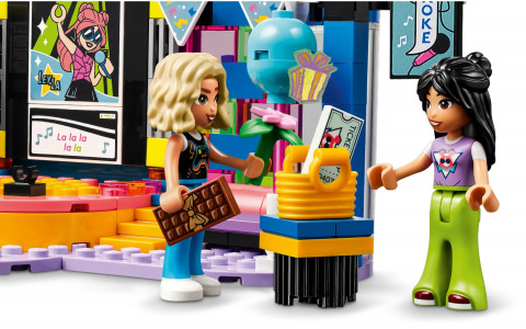 LEGO Friends 42610 Impreza z karaoke - Galeria zdjęcie 6