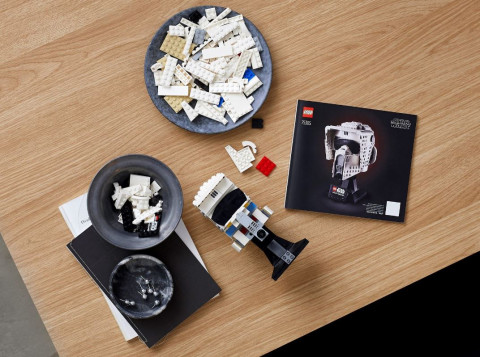 LEGO STAR WARS 75305-06.jpg