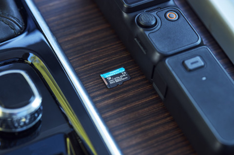 KINGSTON microSDXC Canvas Go Plus 1TB + Adapter - Galeria zdjęcie 7