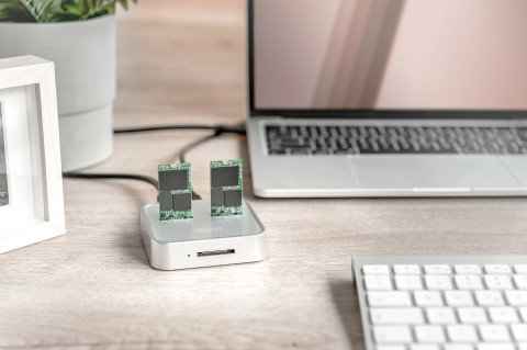 DIGITUS STACJA DOKUJĄCA SSD + CZYTNIK SD DA-71546 - Galeria zdjęcie 3