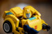 LEGO 10338 ICONS Bumblebee - Galeria zdjęcie 11