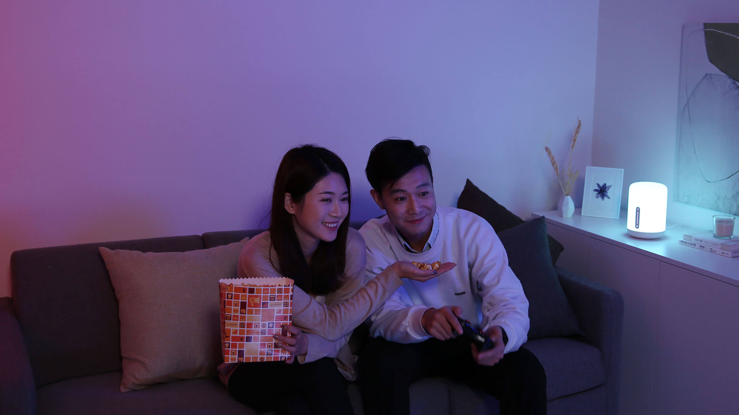 Lampka nocna Xiaomi Mi Bedside Lamp 2 - zdjęcie 15