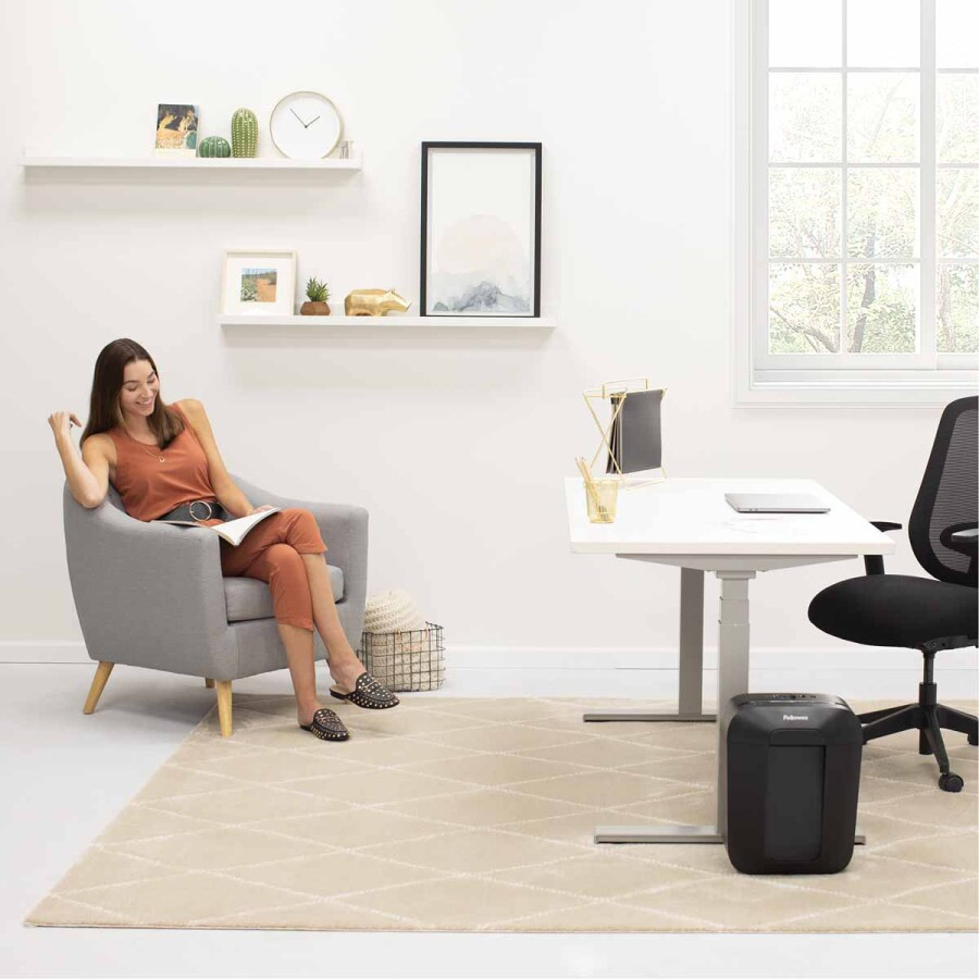 Fellowes Niszczarka osobista LX41 Mini-Cut, 17L - zdjęcie 2