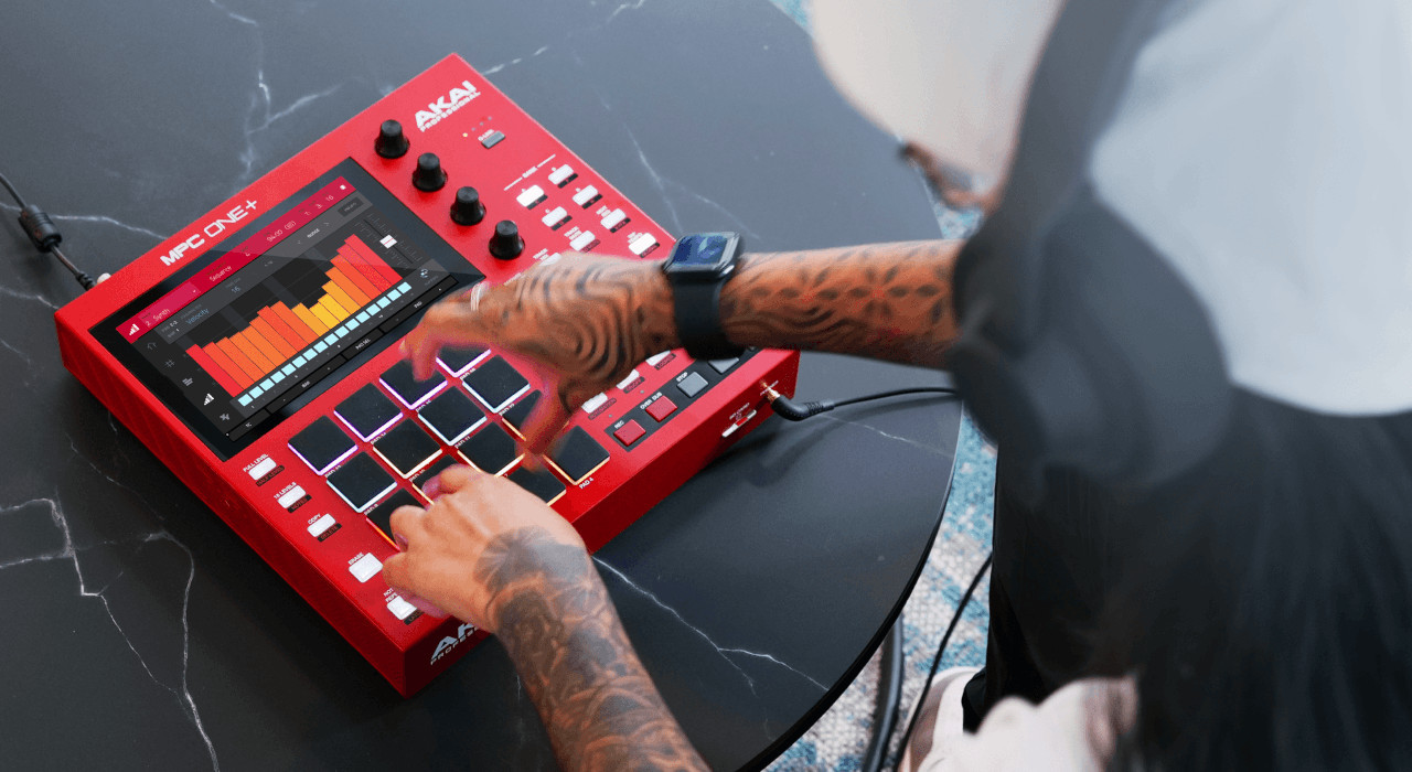 AKAI MPC ONE + Samodzielna stacja robocza typu MPC - zdjęcie 4