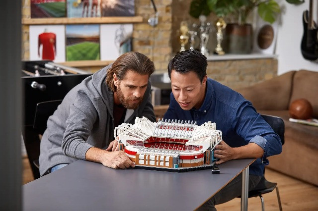 LEGO Creator 10272 Old Trafford - Manchester United - zdjęcie 5