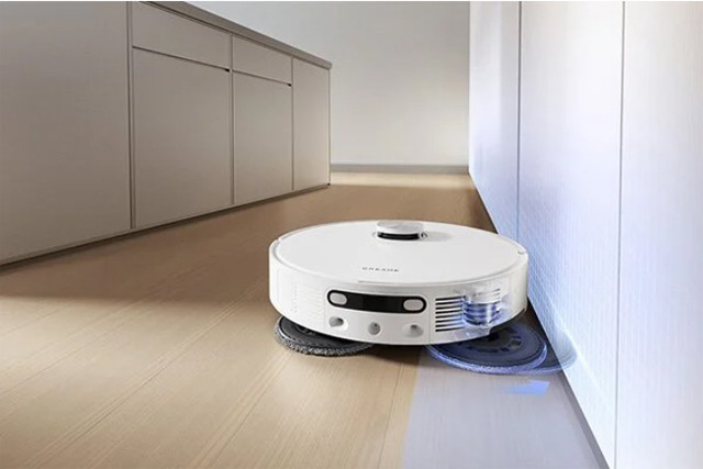 Robot sprzątający Dreame L10S Ultra Gen2 (biały) - zdjęcie 3