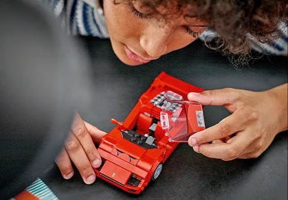 LEGO Speed Champions 76934 Supersamochód Ferrari F40 - zdjęcie 3