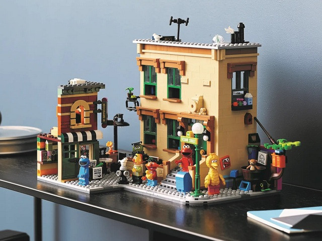 LEGO Ideas 21324 123 Ulica Sezamkowa - zdjęcie 9